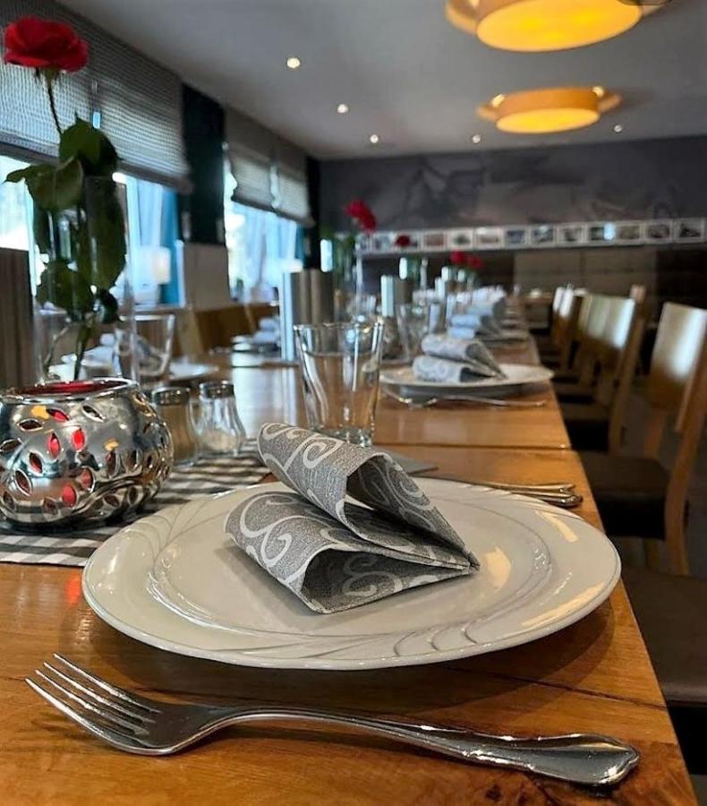 Hotel & Restaurant Huellen Barweiler Zewnętrze zdjęcie