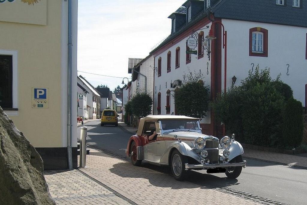 Hotel & Restaurant Huellen Barweiler Zewnętrze zdjęcie
