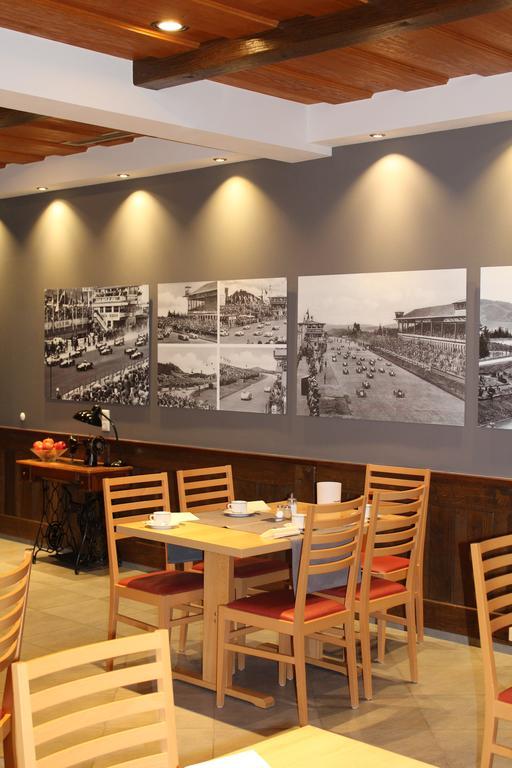 Hotel & Restaurant Huellen Barweiler Zewnętrze zdjęcie