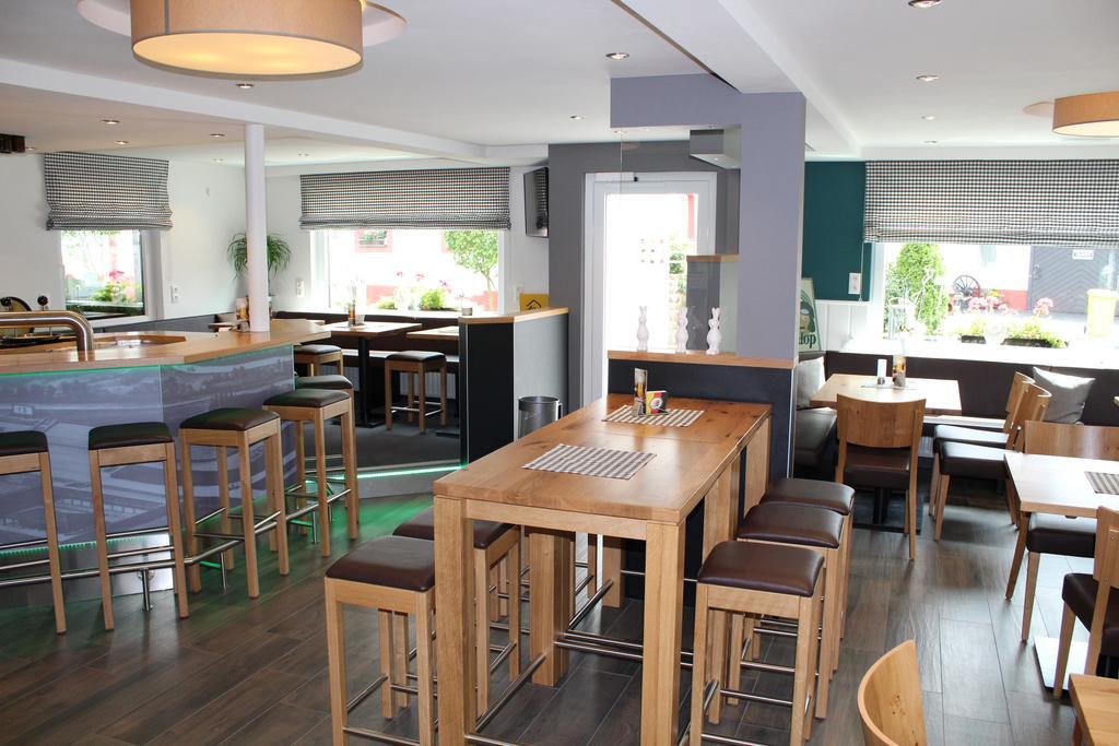 Hotel & Restaurant Huellen Barweiler Zewnętrze zdjęcie