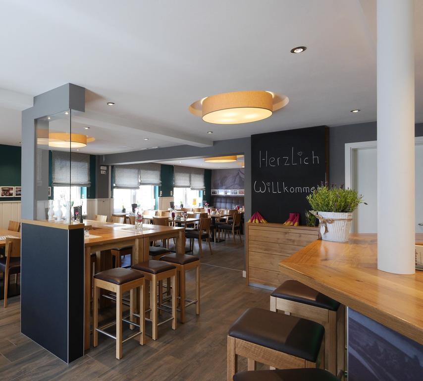 Hotel & Restaurant Huellen Barweiler Zewnętrze zdjęcie